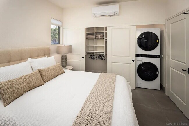 Building Photo - "Cozy 2-Bed Retreat in Chula Vista – Your Perfect California Haven! $500 OFF THE FIRST MONTH'S RE...