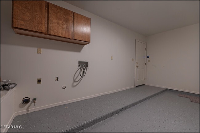 Building Photo - 129 Torrey Pines Dr