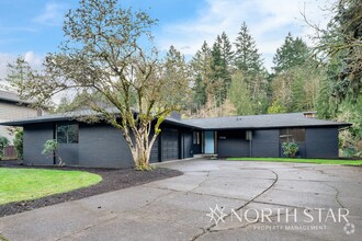 Building Photo - Modern Ranch Remodel on Lake Oswego Canal