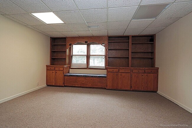 Building Photo - House in Cape Girardeau