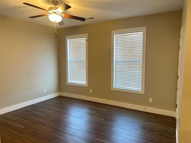 Building Photo - 1702 Arbor Hls Dr SE