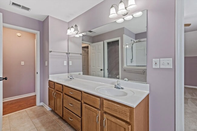 Building Photo - 10492 Ashfarm Way