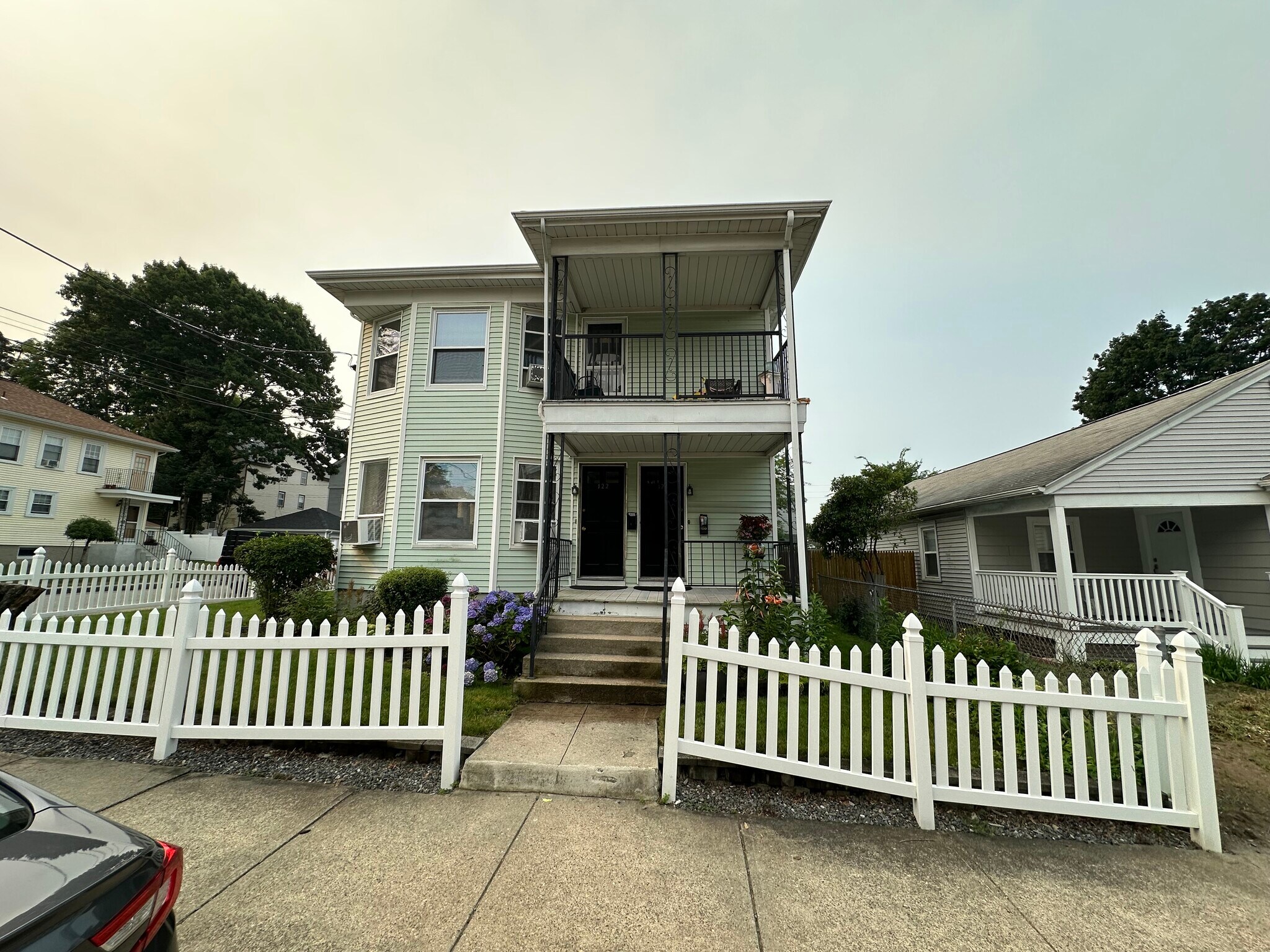 Building Photo - 122 Lowden St