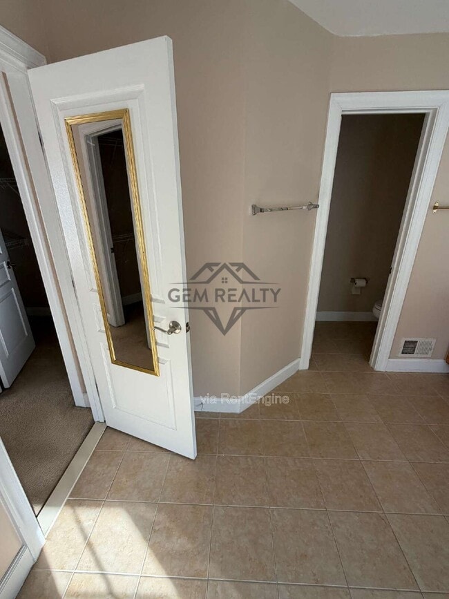 Building Photo - 3675 Expedition Dr