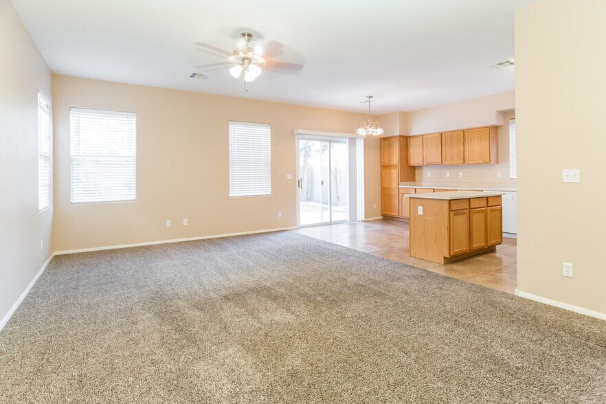 Building Photo - 9476 Plover Falls Ave
