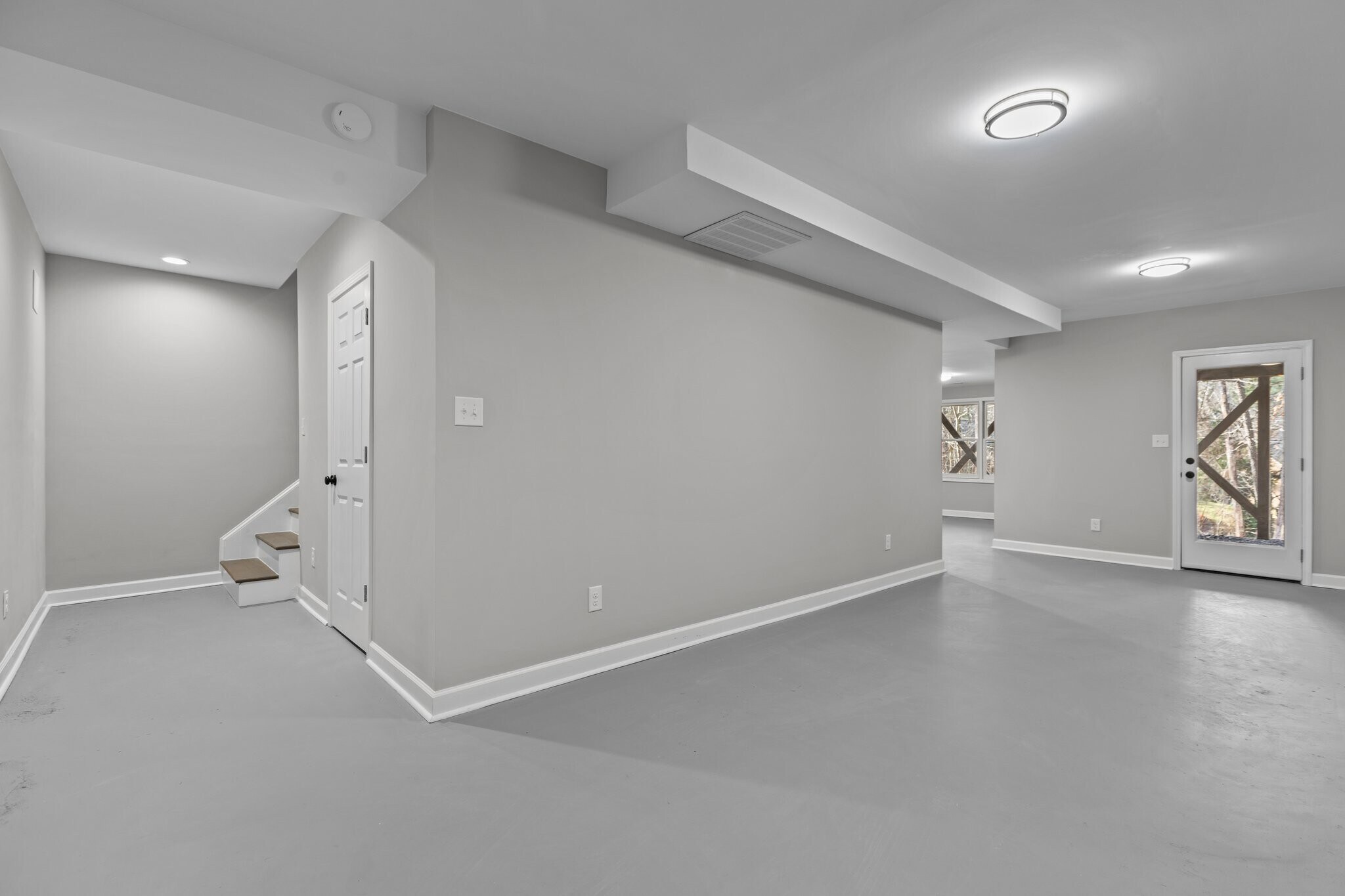 Building Photo - 5500 Fortunes Ridge Dr
