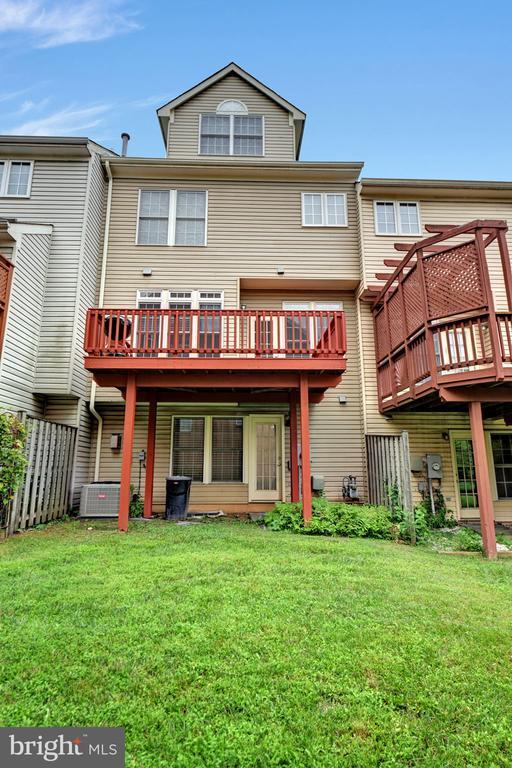 Building Photo - 14203 Plum Run Way