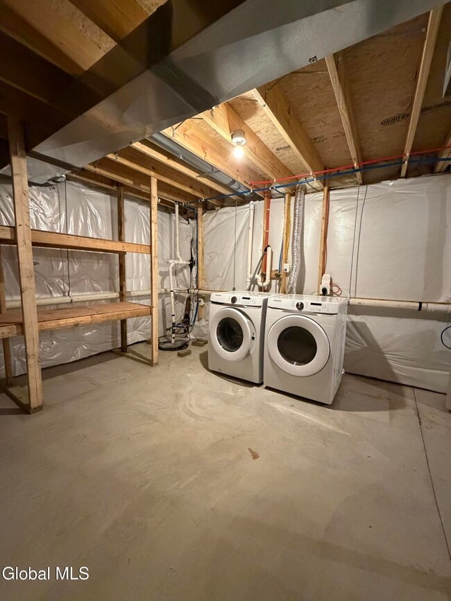 Building Photo - 36 Vly Rd