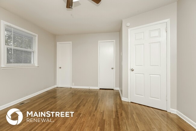 Building Photo - 311 Santa Rosa Dr