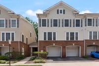 Building Photo - 7134 Huntley Creek Pl