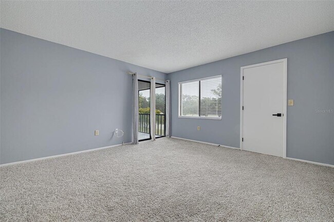 Building Photo - 218 Caryl Way