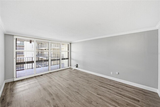 Building Photo - 3301 Bayshore Blvd