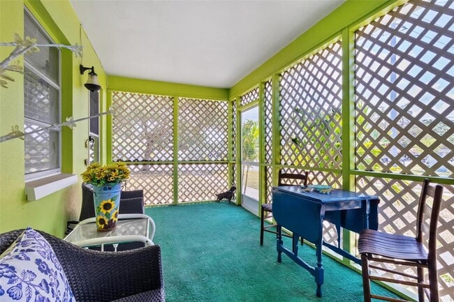 Building Photo - 504 Milwaukee Ave