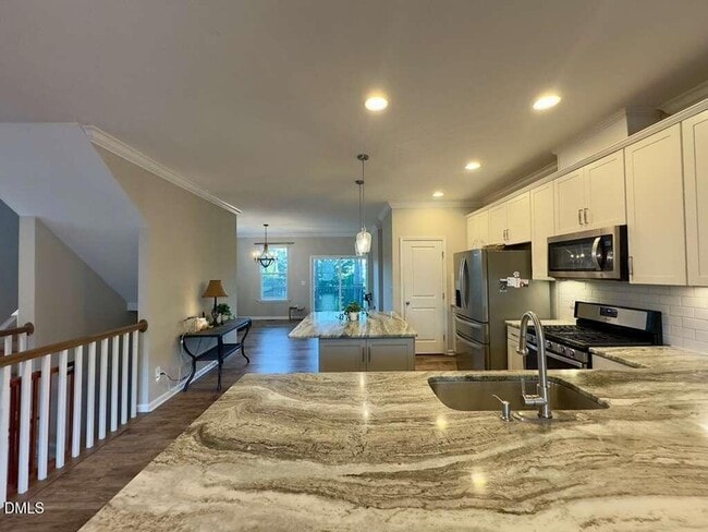 Building Photo - 2223 Chattering Lory Ln