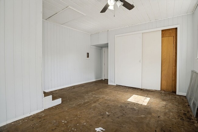 Building Photo - 2514 Waverly Ave
