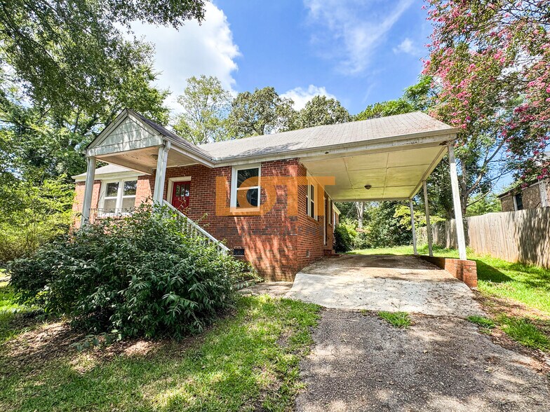 Building Photo - 638 Old Augusta Rd