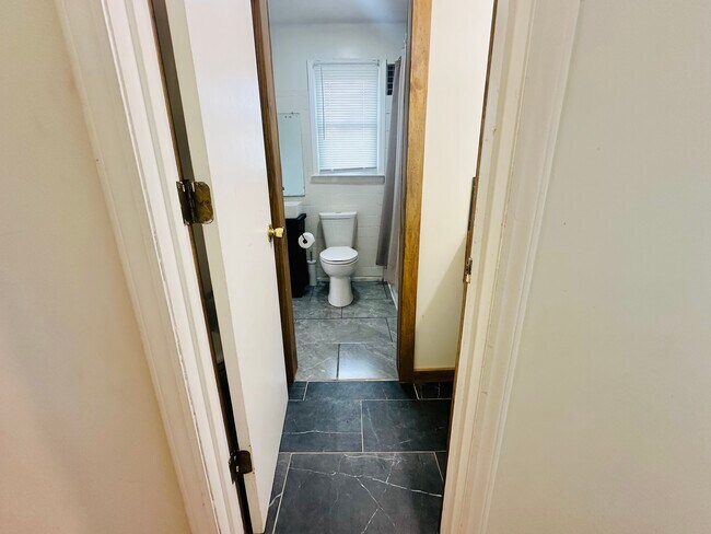 Building Photo - 3935 Elkton Trail