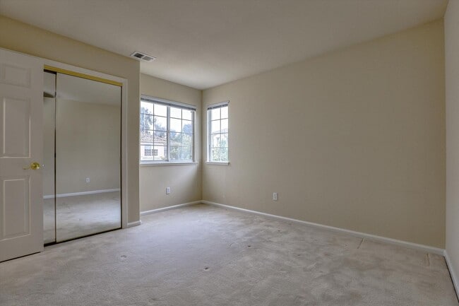 Building Photo - Cupertino Home for Rent!