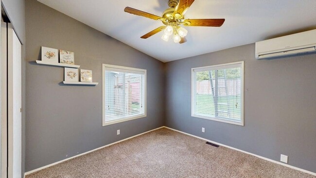 Building Photo - Wake up just steps from Penn Cove with space to spread out, store your boat, and fully enjoy Whid...