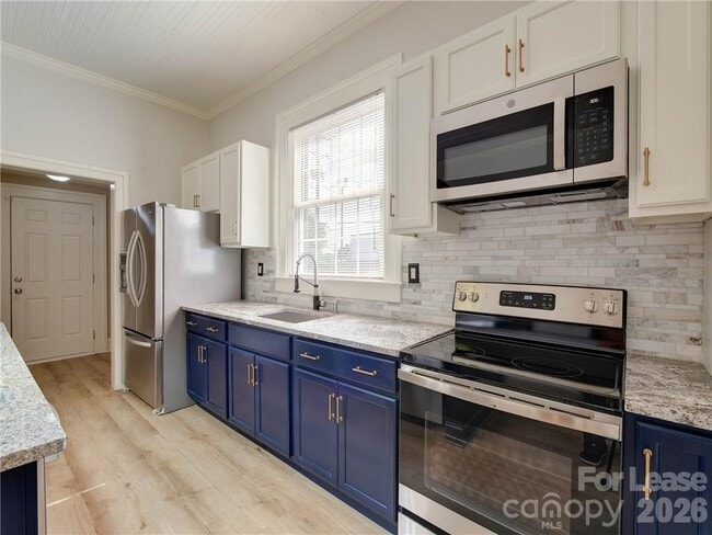 Building Photo - 1100 Pegram St