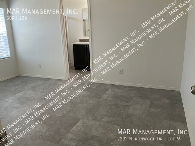 Building Photo - 2292 N Ironwood Dr