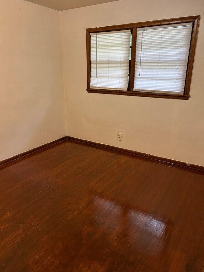 Building Photo - 3744-3711 11th Ave S