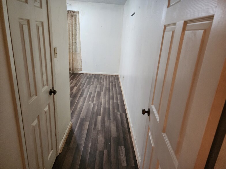 Building Photo - 1157 4th