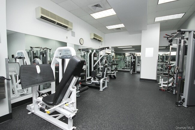 Building Photo - 4-74 48th Avenue Unit 30-J