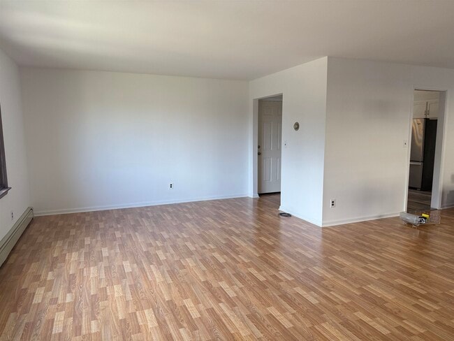 Building Photo - 203 Terrace Ave
