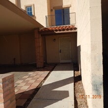 Building Photo - Sahuarita Townhome
