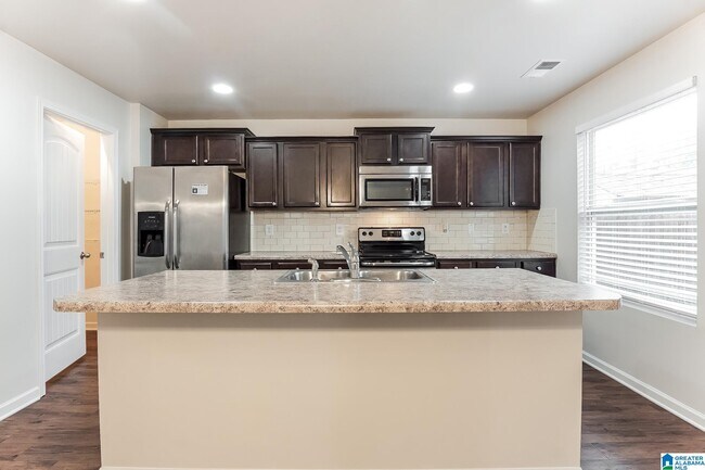 Building Photo - 249 Chesser Reserve Dr