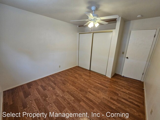 Building Photo - 3 br, 1 bath House - 23367 South Ave