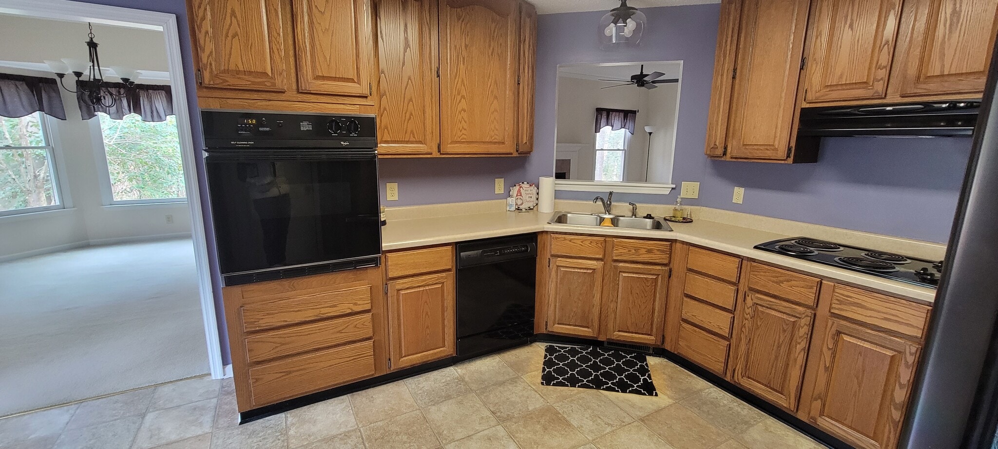 Building Photo - 105 Amick St