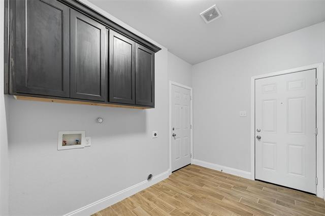 Building Photo - 4517 Henry St