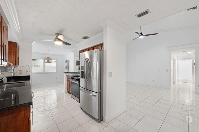 Building Photo - 344 NW 94th Terrace