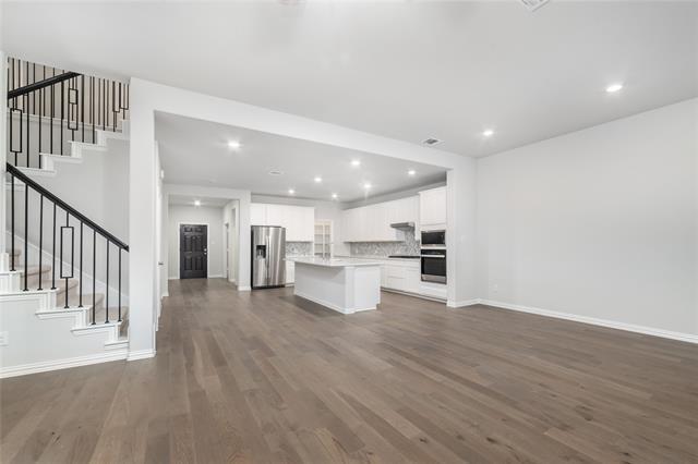 Building Photo - 1820 Briar Rose Dr