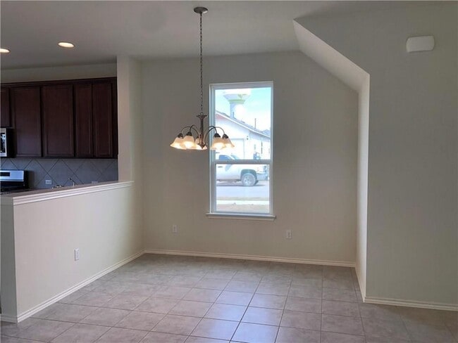 Building Photo - 108 Yellowbark St
