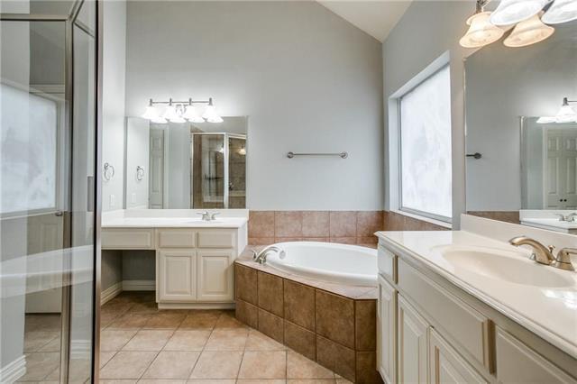 Building Photo - 2801 Grand Canyon Ct