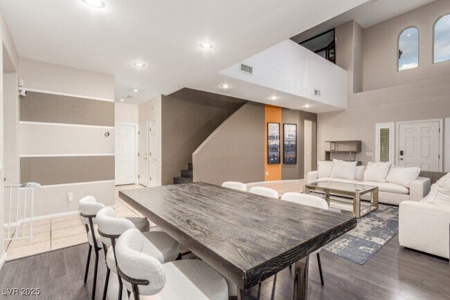 Building Photo - 4573 Milvio Ave