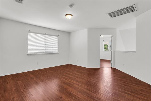 Building Photo - 6902 Amesbury Ln