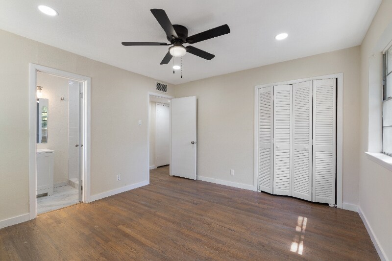 Building Photo - 529 Melrose Dr