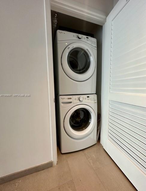 Building Photo - 68 SE 6th St