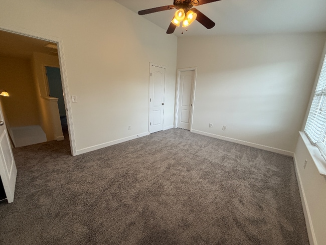 Building Photo - 387 Brooklet Ct