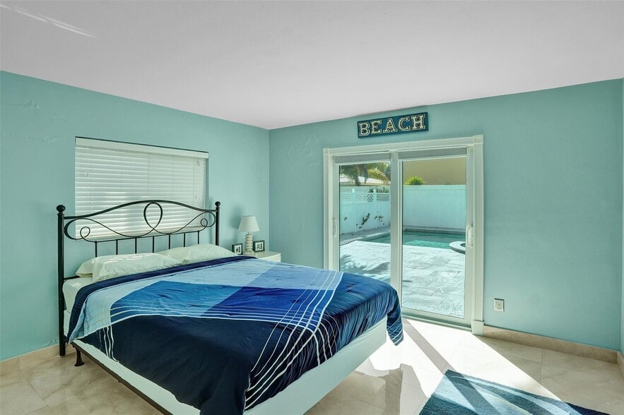 Building Photo - 3406 Robbins Rd