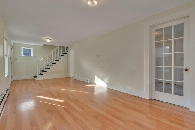 Building Photo - 132 NH-108