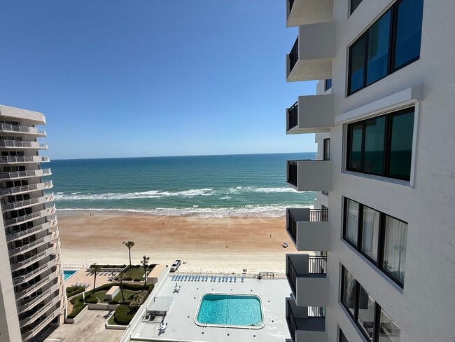 Building Photo - Fully Furnished 2-bedroom, 2-bath residence located in Oceans Five