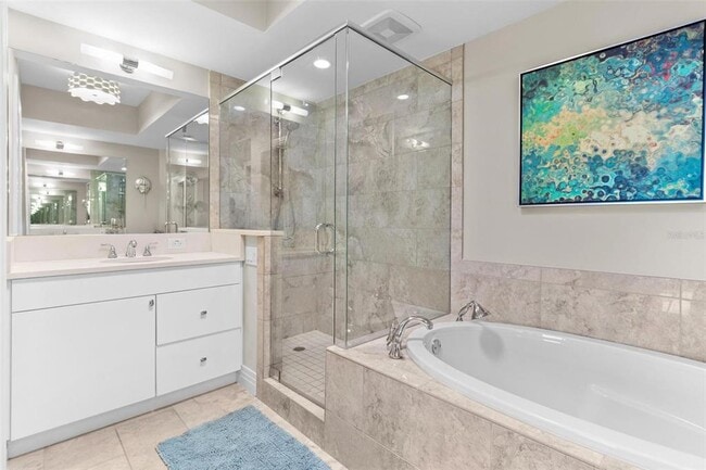 Building Photo - 1325 Snell Isle Blvd NE