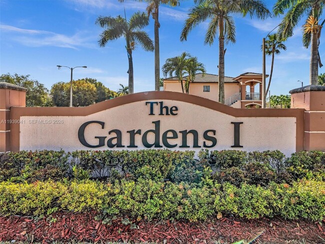 Building Photo - 1271 SE 28th Ct