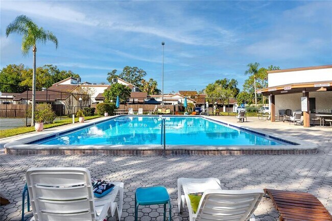 Building Photo - 2095 Sunset Point Rd