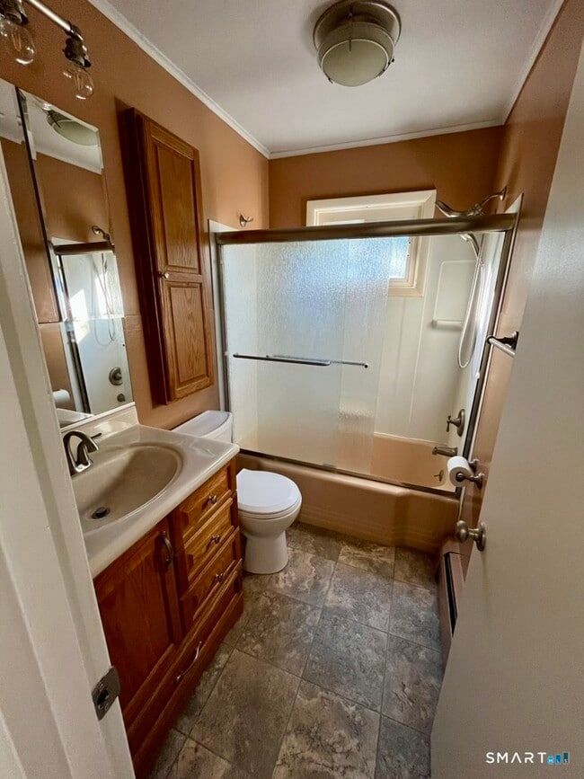 Building Photo - 28 Brookfield Meadows